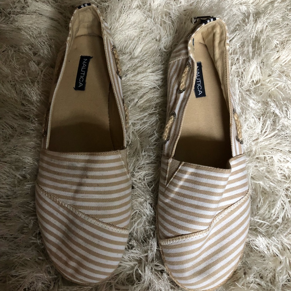 Slightly used, Nautica toms